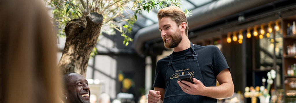 Surfer sur la vague des caisses enregistreuses mobiles Surfer sur la vague des caisses enregistreuses mobiles