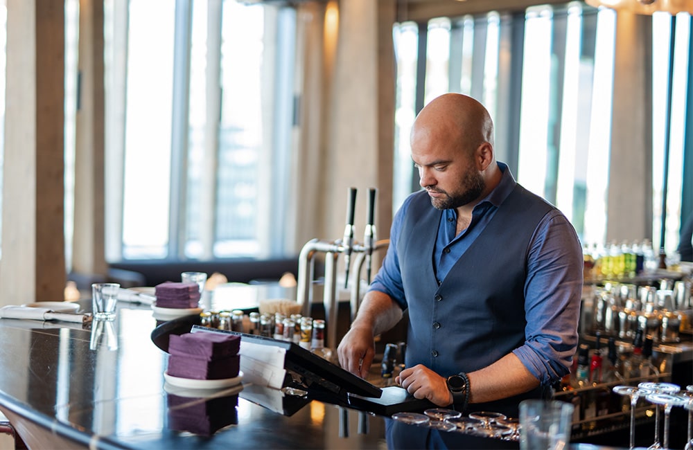 Est-il obligatoire d’avoir une caisse enregistreuse dans un restaurant ?